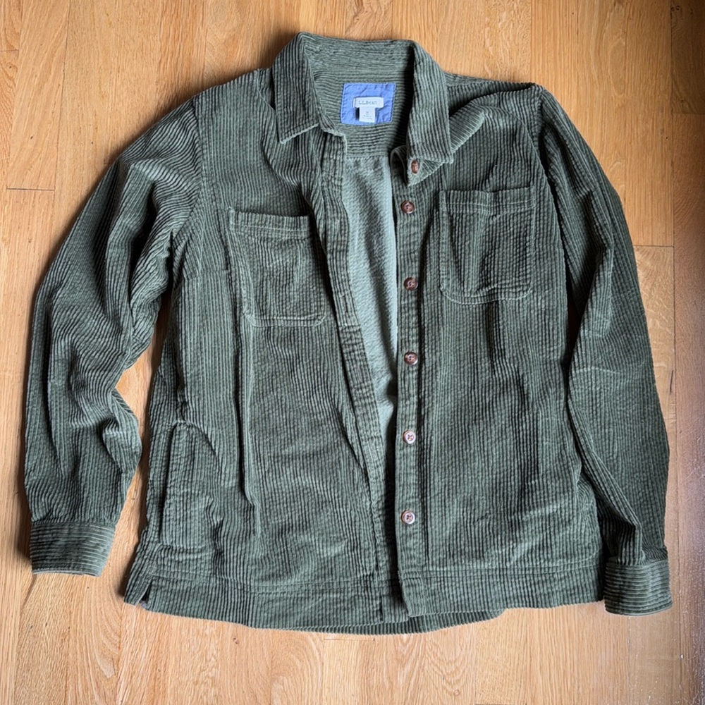 Men's L.L. Bean Green Corduroy Shirt